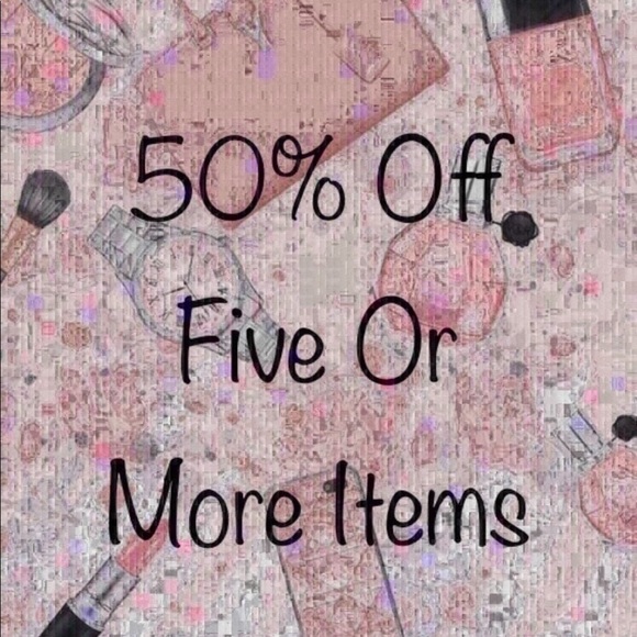 Tresics black thigh side slit basic tee - Picture 5 of 5